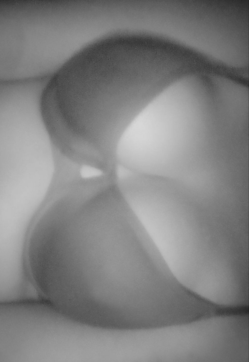 xngielic's tweet photo. Cómo que algo le falta a mis tetas? Ustedes que opinan https://t.co/08Nmqbfcga