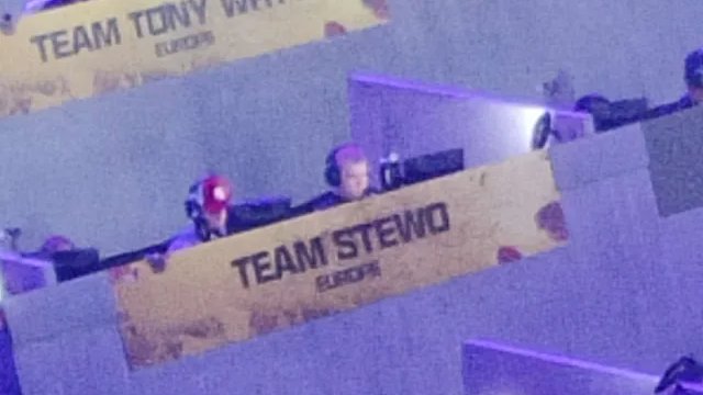 <a href="/EWC_EN/">Esports World Cup</a> Myself, <a href="/Enxiun/">Henry</a> <a href="/Patzukka/">Patzukka</a> are looking for an Organization to represent for the eSports World Cup for Warzone. contact: Business.Enxiun@hotmail.com

Got 9th at WSOW last year and multiple Top 3s this year at all the big tourneys. ⚡✨