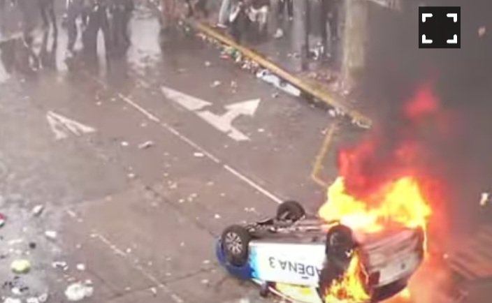 Siempre la misma historia, cuando pierden elecciones, no toleran dejar las cajas, el poder y lugares de privilegio. Rompen, queman quieren debilitar un gobierno. #VERGÜENZA #ESTAVEZNO