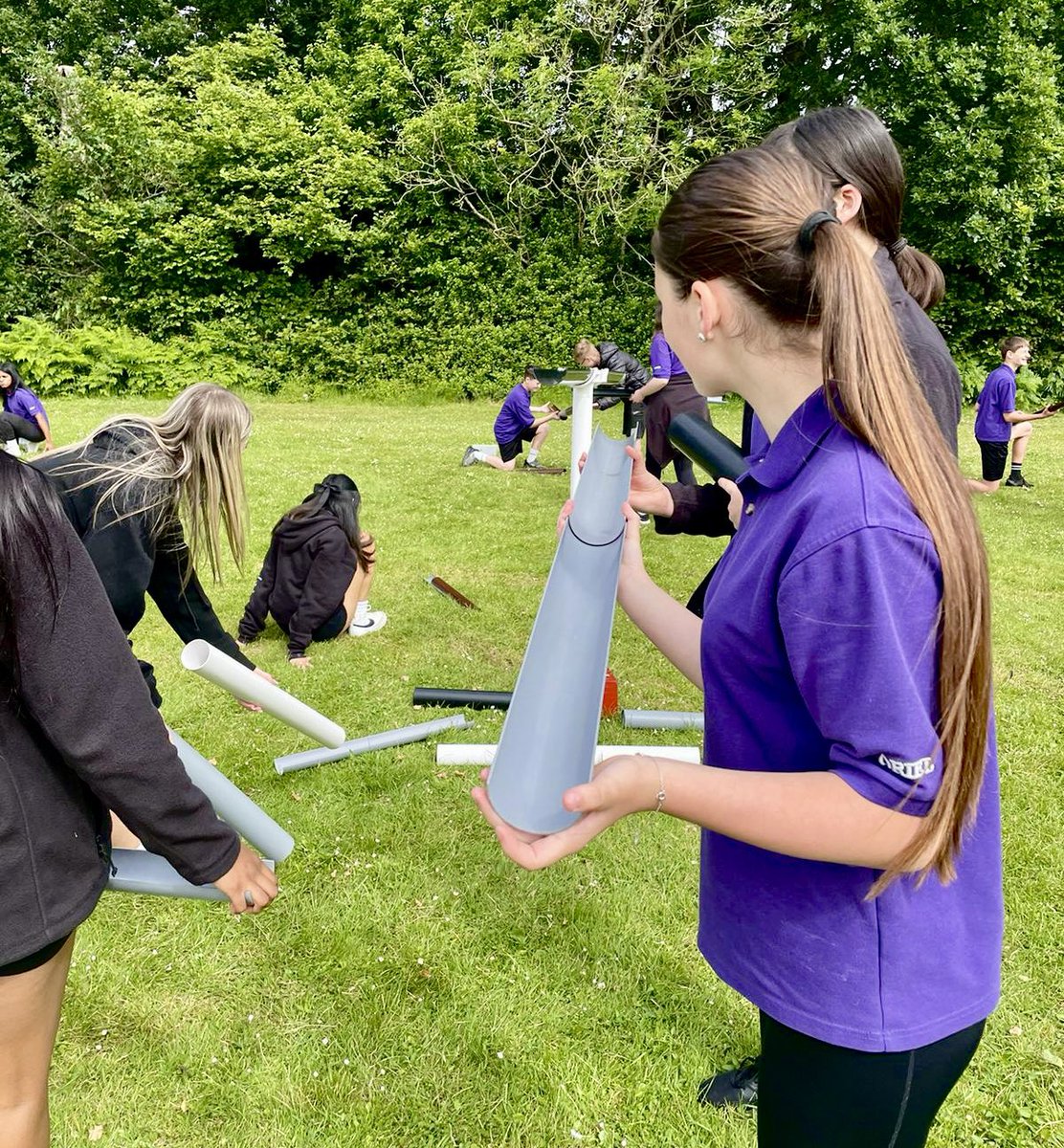 OrielHighSchool's tweet photo. ……meanwhile this third of Year 9 were practicing their team-working skills, having great fun, and being VERY competitive, all thanks to @wiseupteam who were brilliant!! We loved this!! Competition Results coming very soon…… 💜💪💜 #PreparingForSuccess #FreshAir #TeamWork https://t.co/eKvPO2pbm3