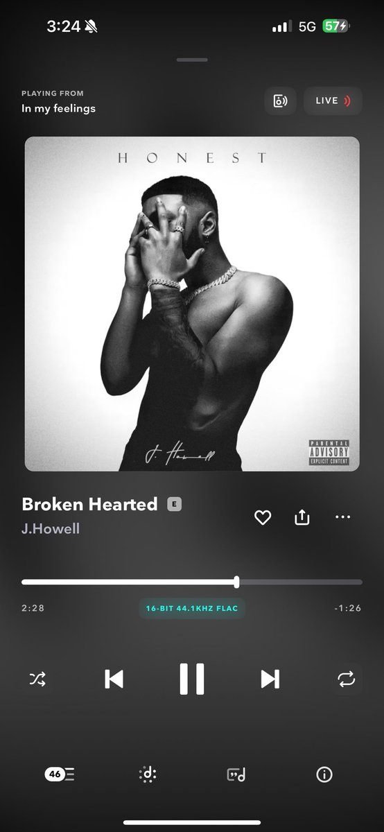 TheRNBCheckIn's tweet photo. 🎶🎶🎶 https://t.co/9V9roT08i3