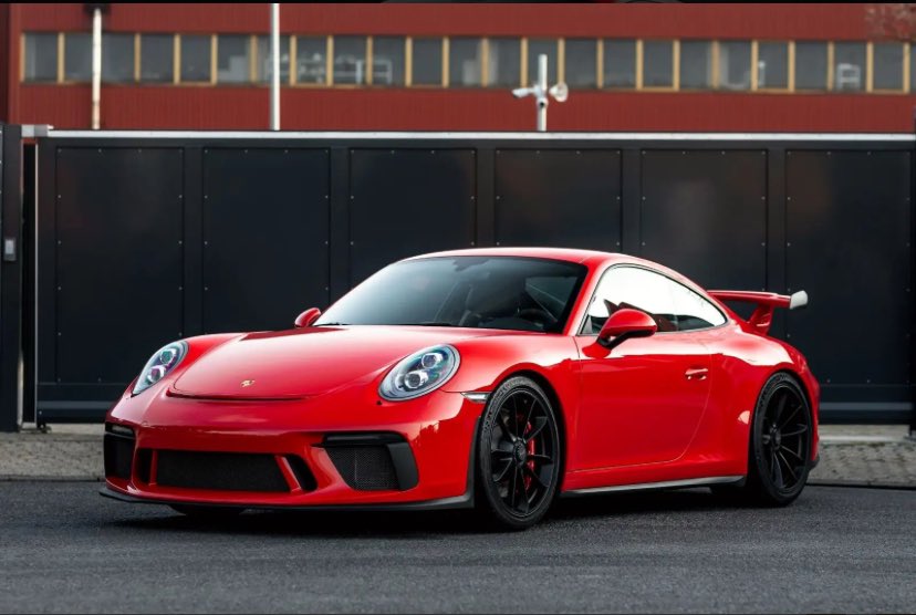 Jordan92338366's tweet photo. 991.2 GT3 ❤️ https://t.co/mOEcaEvXjT