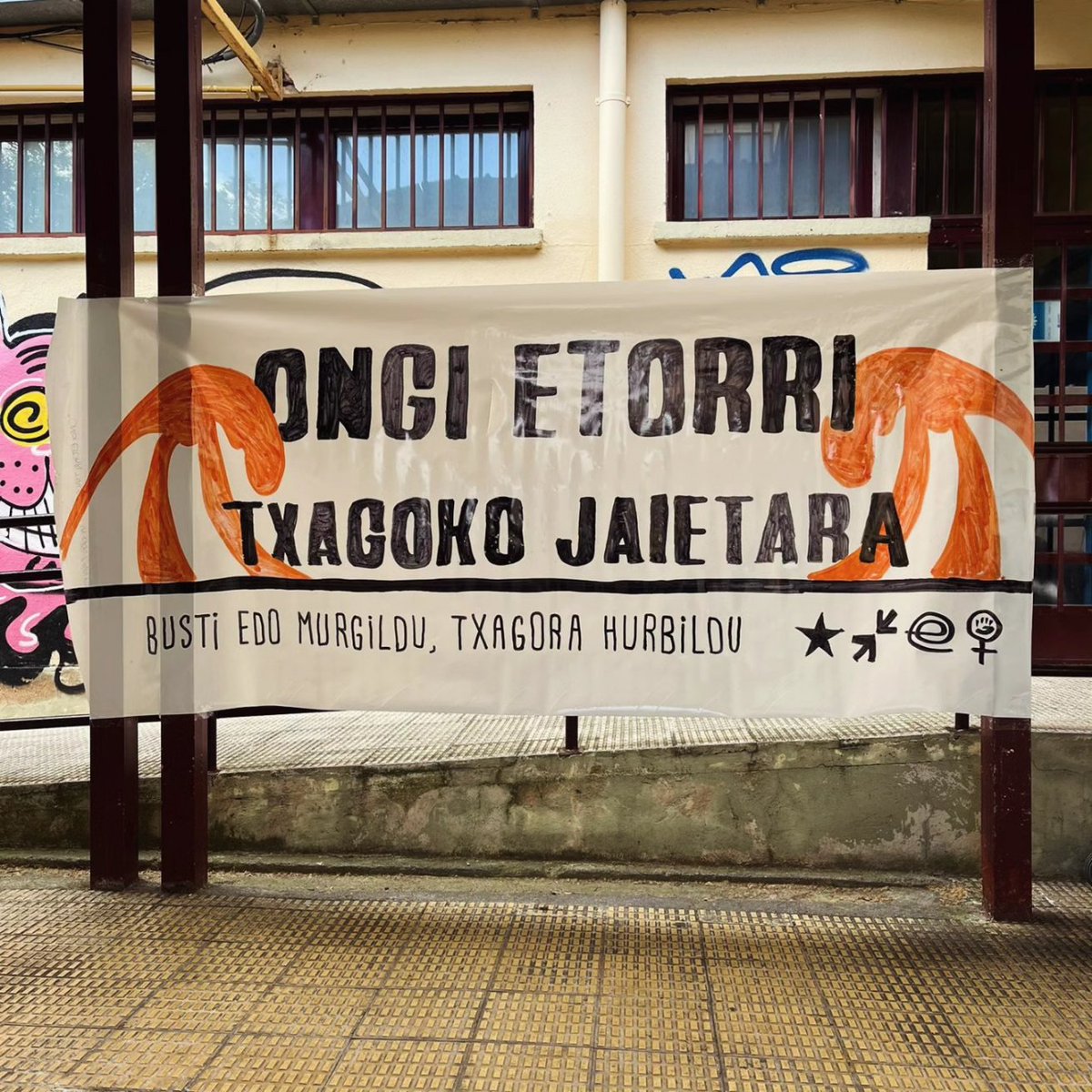 txagokojaiak's tweet photo. Gazte, aitüüüü! 📣 🐙
Txagoko jaiak amaitu dira, plazer bat izan da zuekin batera egun hauetaz gozatzea! 🤗
Eskerrik asko, auzora hurbildu eta gurekin batera murgildu zareten horiei! 🌊 zuek gabe, ezingo genituzke aurrera eraman!
#TXJ'2024
#Bustiedomurgildutxagorahurbildu! https://t.co/FyT4O6aAav
