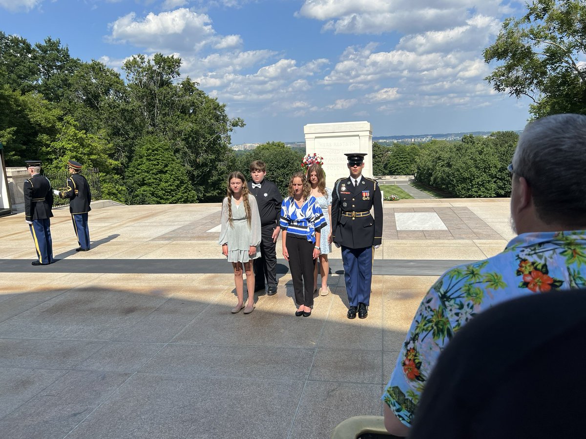 Then we went to Arlington National Cemetery! Thank you to our wreath layers: Taryn, Lydia, Madison, and Liam! #KarcherDC24 #dignityandrespect