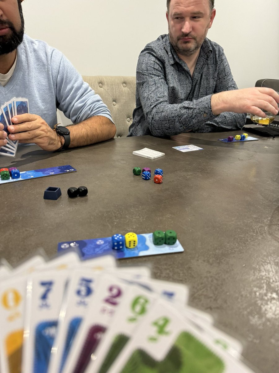 NokosuDice and Ghost of Christmas to end the second day!! #shingocon