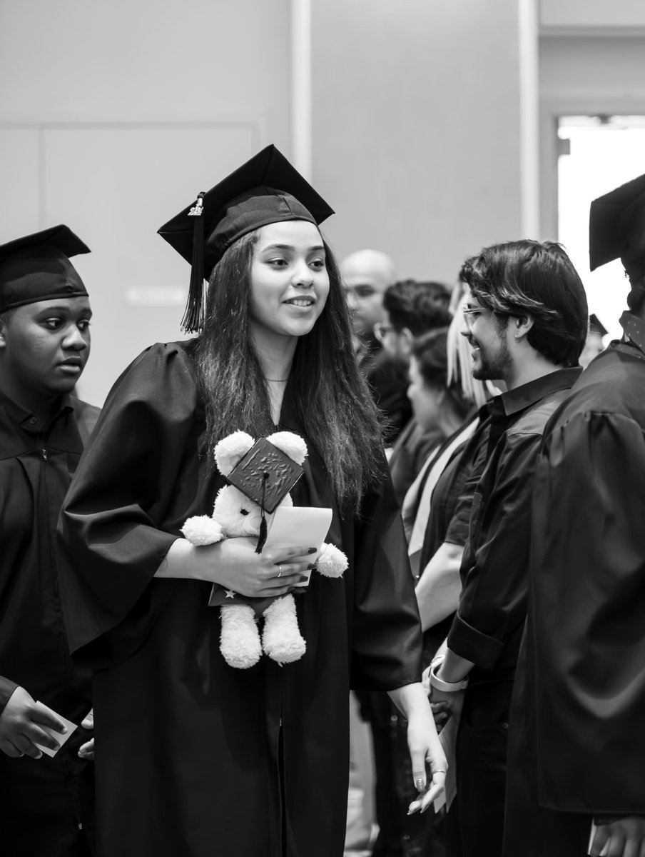 AlgomaU's tweet photo. We just celebrated the second cohort of graduates from the Learners Early Access Program (LEAP) at Algoma University! 🎓🎉

We're proud to offer the LEAP program, and bursary, making education accessible for all.

Congratulations to all our LEAP graduates! We can't wait to see what you achieve next! 🙌

#LEAP #AlgomaUniversity #Brampton #Education #AccessToEducation #EquityInEducation #Classof2024 #PDSB #DPCDSB