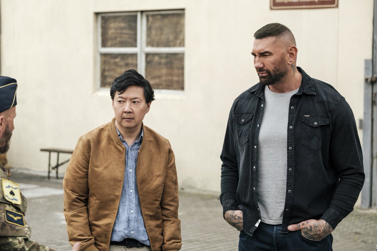 kenjeong's tweet image. On set with my identical twin @davebautista. 

MY SPY THE ETERNAL CITY premieres July 18 on Amazon Prime Video 💪#MySpyTheEternalCity @MySpyMovie @PrimeVideo