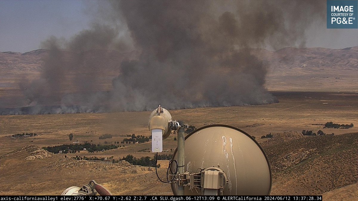 DanielFireTruck's tweet image. #BearFire Aircraft Assisting.
Air Attack 07, 1 Lead Plane, OES Intel 24.
Air Tankers 74, 75, 78, 100, 137, 
Helitanker 7RA.
AA07 is reporting The Fire is Moderate - Dangerous ROS, VLAT is unavailable.