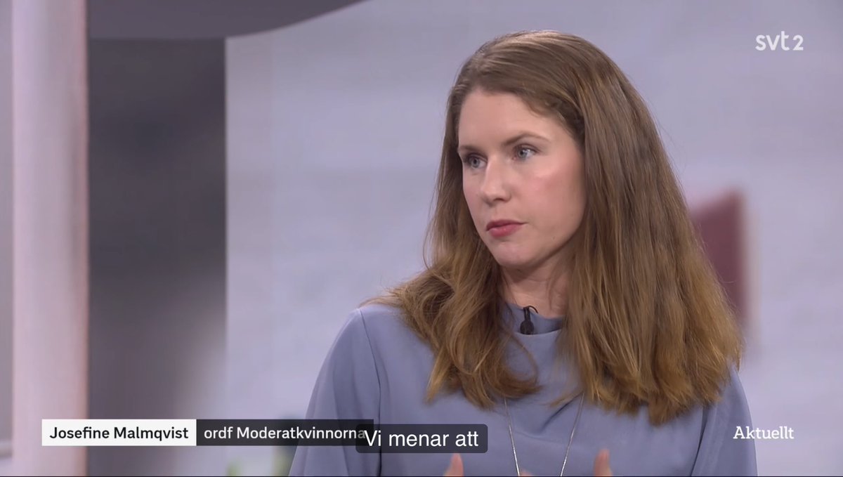JMalmqvist's tweet photo. Kvinnor ska ha rätt att bestämma över sina egna kroppar, inte Annika Strandhäll (S). I brist på reglering hamnar barnen i kläm. Sverige borde legalisera altruistiskt surrogatmödraskap.

Debatt i SVT Aktuellt ikväll, med anledning av @NegraE dokumentär. https://t.co/5dBzqQzxqn https://t.co/zPR8snwhfW