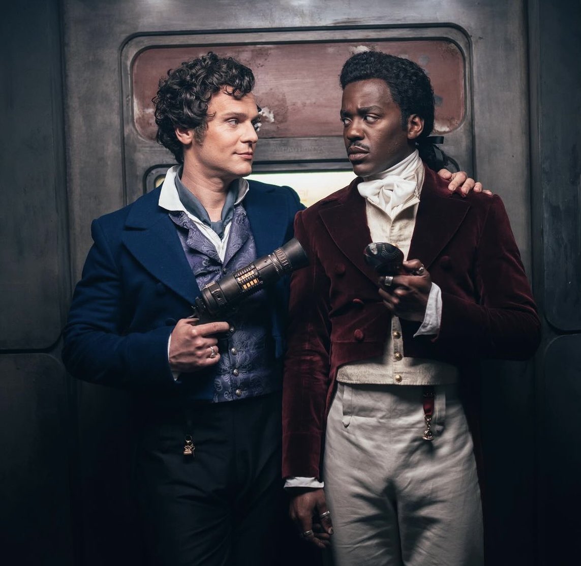 Thomas Sanders tweet media