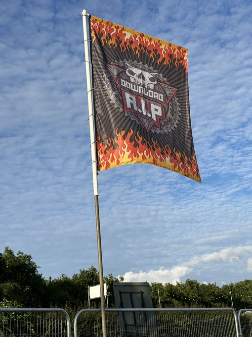 Download 2024 I&rsquo;m in you 🙌 https://t.co/hbIka9nuuq<a href="/tag/downloadfestival"class="tags"><span>#downloadfestival</span></a>