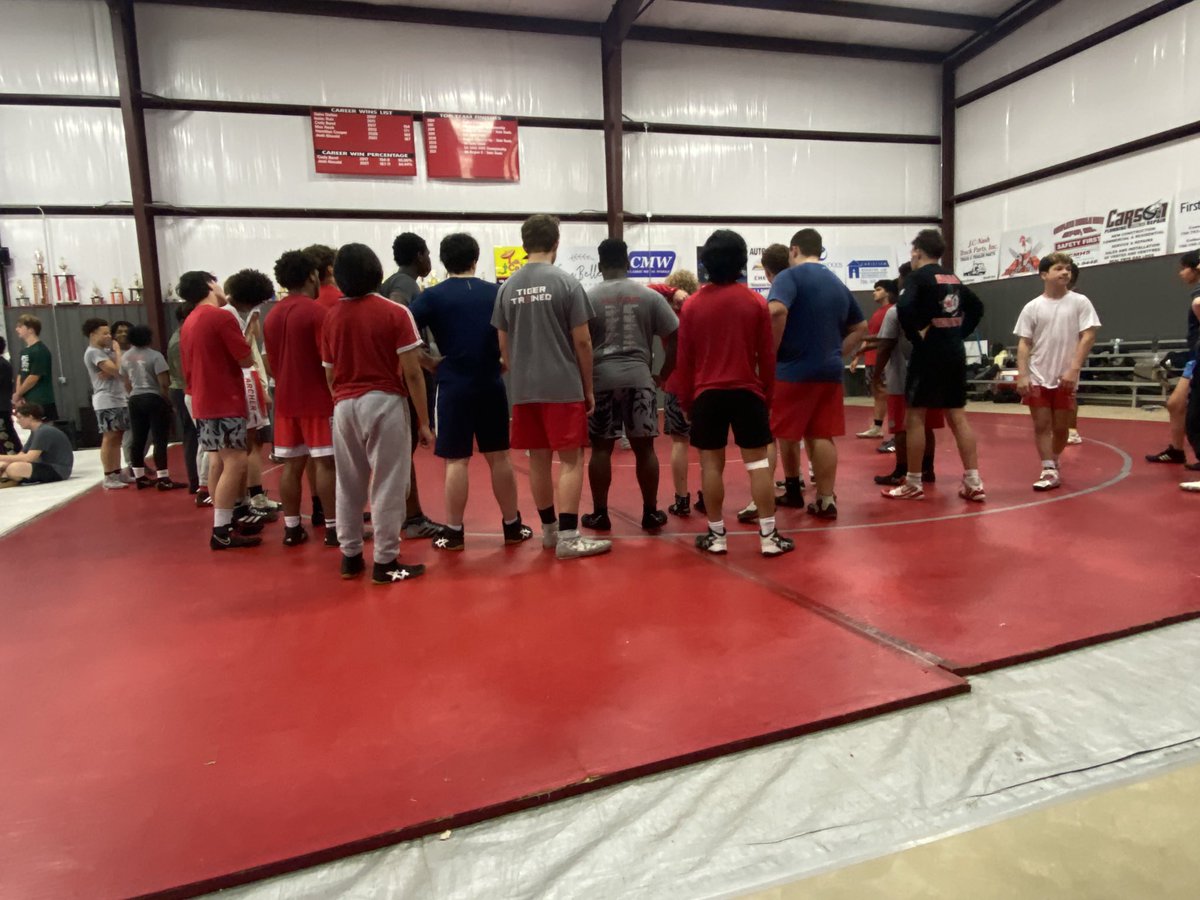 Archer Wrestling tweet media