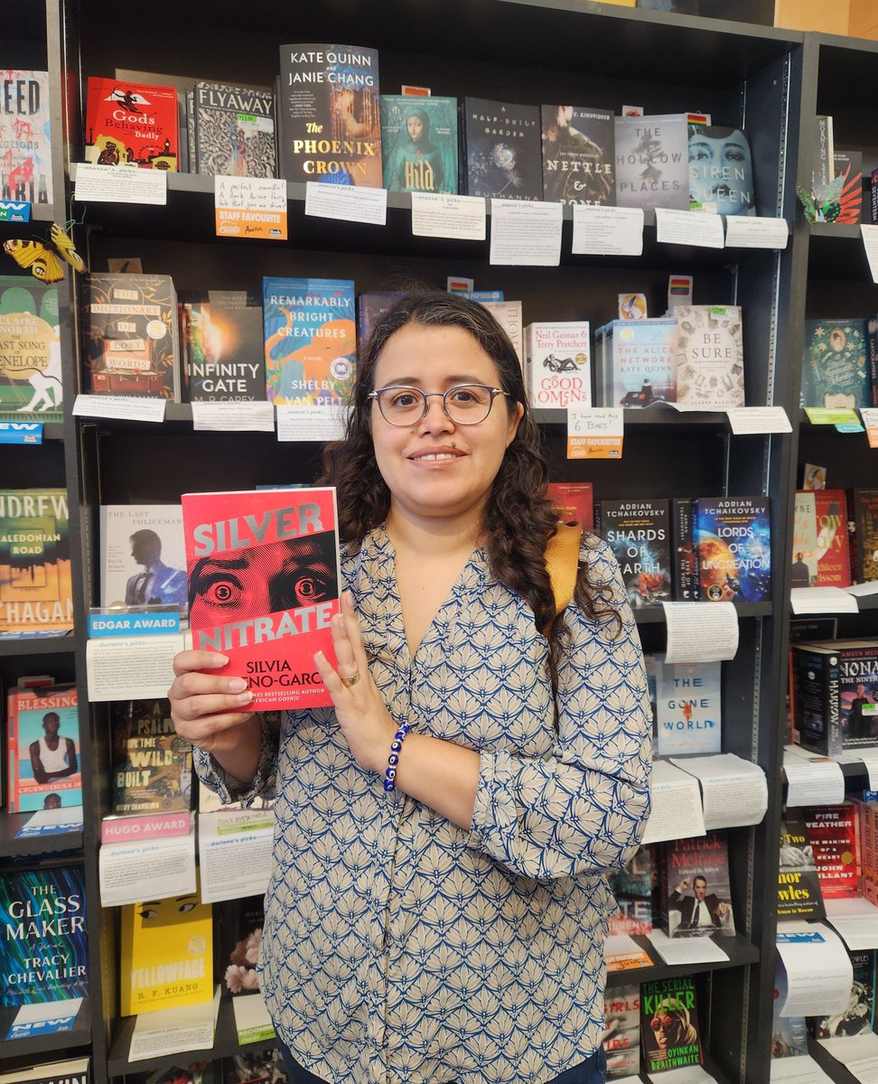book_warehouse's tweet image. Thank you to Silvia Moreno-Garcia for stopping by our Broadway store to sign all our copies of her books! It was lovely to have you in and congrats on the paperback release of Silver Nitrate!

#signedbooks #signedstock #signings