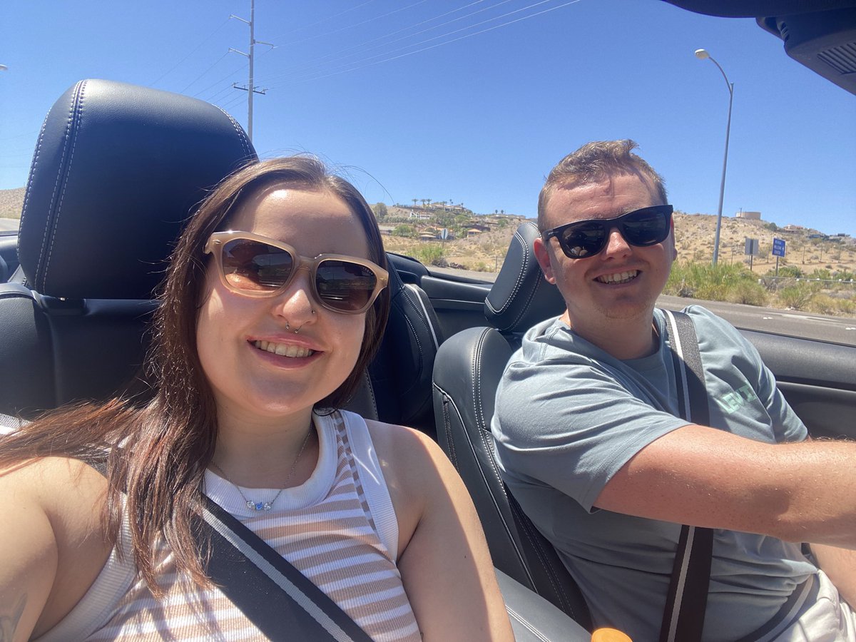 leah1903_'s tweet photo. The most incredible week in Las Vegas 🇺🇸 https://t.co/sG0WXLVLaU