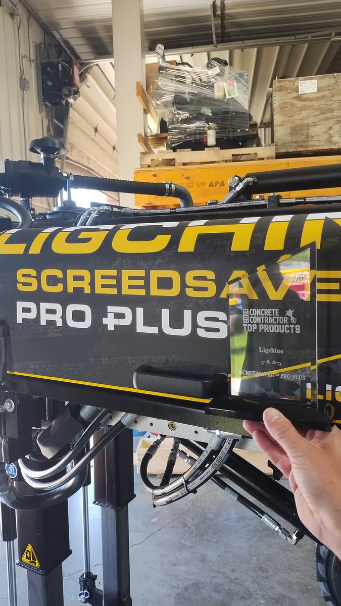 JonathanKozlow6's tweet photo. Met my friends at @ligchine the other day to present them the @concreteinsider 2024 Top Products award! I think the rules are that you have to RT this if you used one. 

#concrete #concreteequipment #screeds #concretecontractor #ligchine https://t.co/qKhCogqW1X