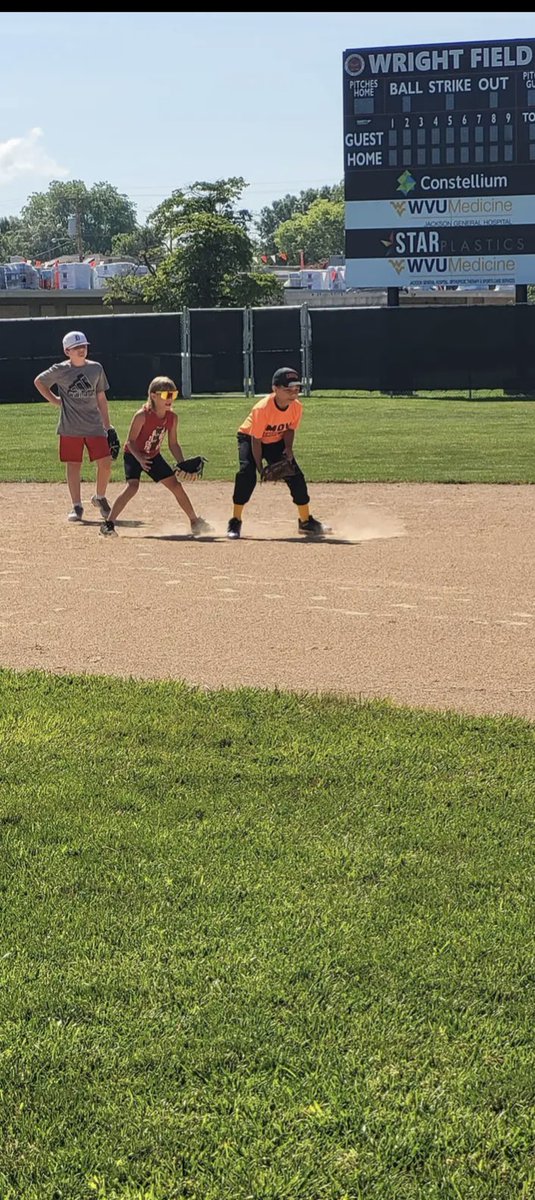 DevilBaseball01's tweet photo. Day 3. Boys getting after it. https://t.co/OtUA1zWCPx