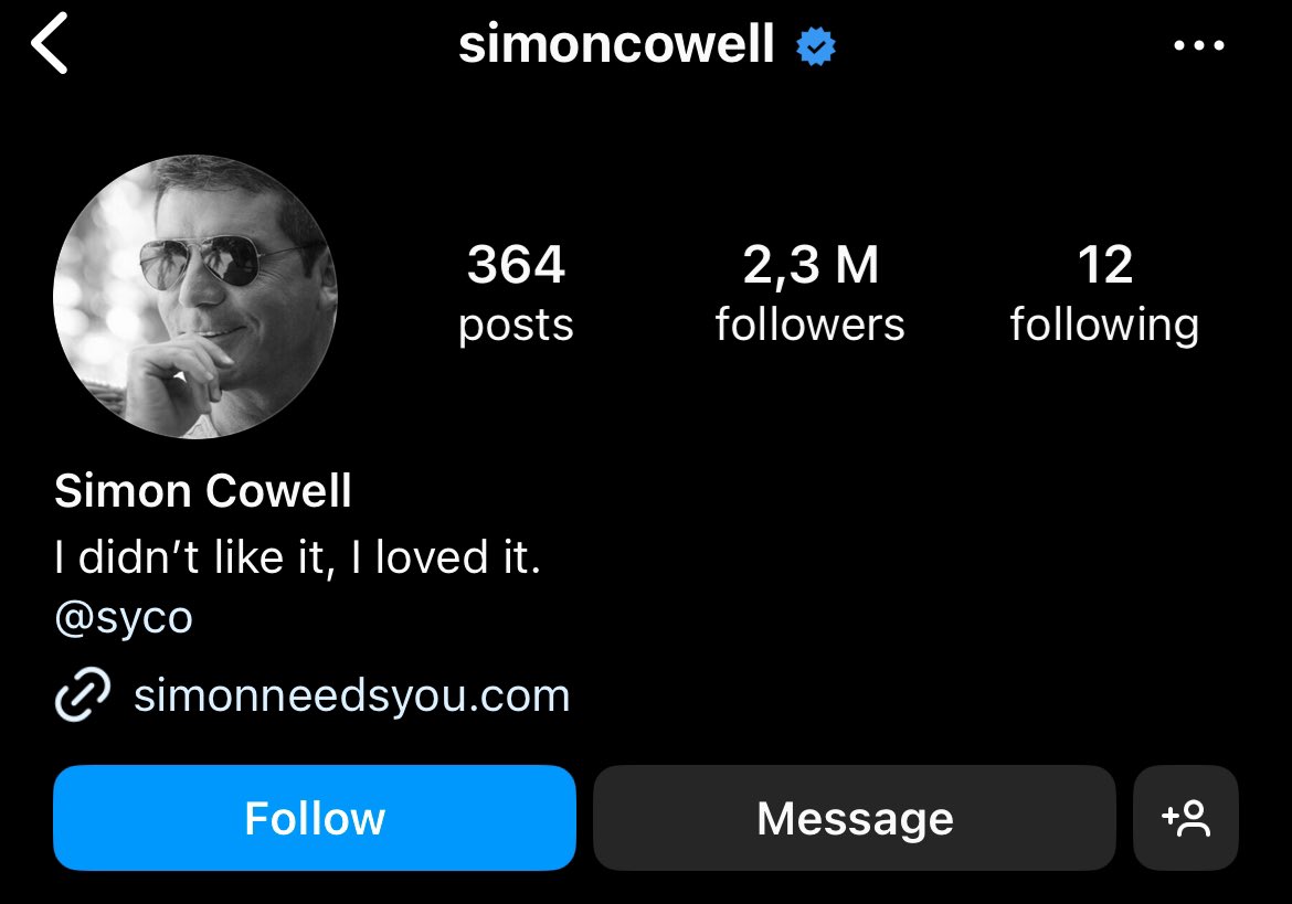 Louis Tomlinson unfollowed Simon Cowell!