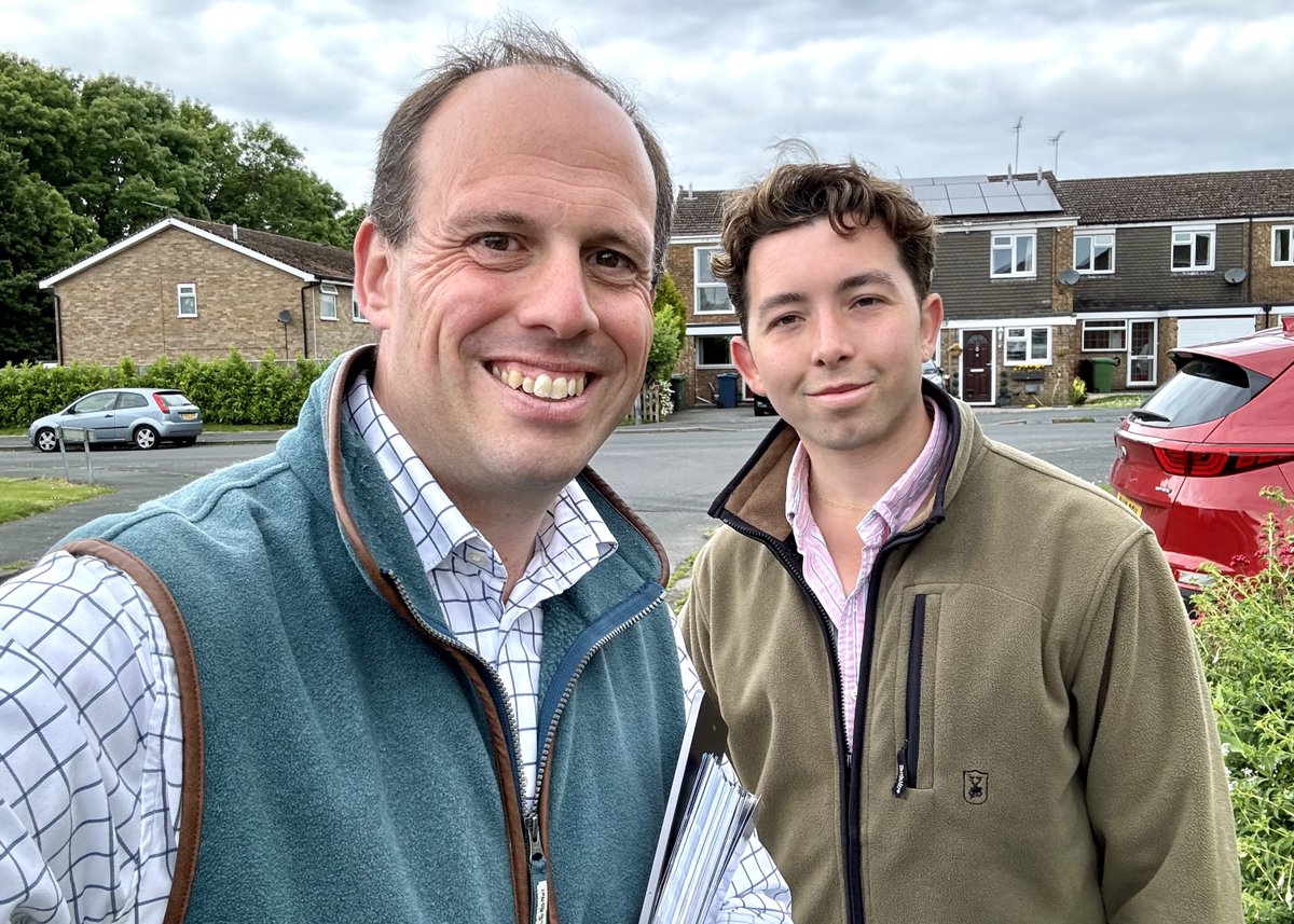 Greg Smith MP (@gregsmith_uk) on Twitter photo Another great day on the doorsteps - with lots of positive conversations - this morning in Stokenchurch, this afternoon in Walter’s Ash and Naphill and this evening in Bledlow. Huge thanks to <a href="/RobertJenrick/">Robert Jenrick</a> for joining me this afternoon. Another great day on the doorsteps - with lots of positive conversations - this morning in Stokenchurch, this afternoon in Walter’s Ash and Naphill and this evening in Bledlow. Huge thanks to <a href="/RobertJenrick/">Robert Jenrick</a> for joining me this afternoon.