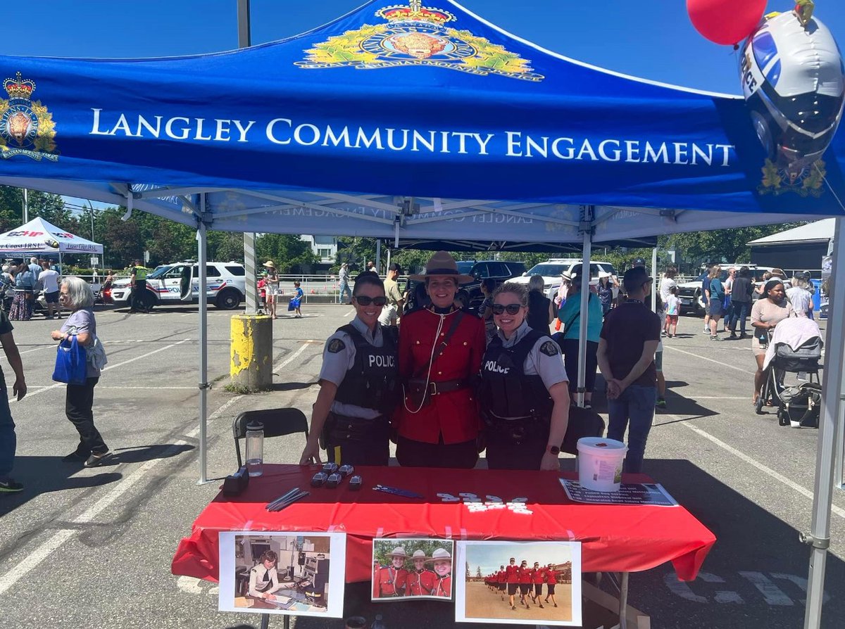 SolveCrime's tweet image. MVCS had the pleasure of joining the celebrations at the @langleyrcmp open house on Sat, celebrating 50 years of women in the RCMP. Thousands enjoyed family friendly activities, learning about public safety including a jail cell tour.
#langleyrcmp #townshipoflangley #langleycity