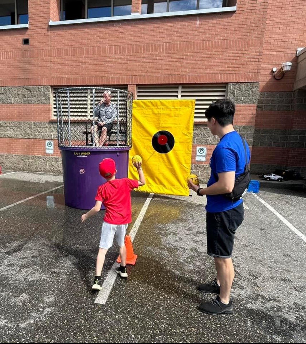 SolveCrime's tweet image. MVCS had the pleasure of joining the celebrations at the @langleyrcmp open house on Sat, celebrating 50 years of women in the RCMP. Thousands enjoyed family friendly activities, learning about public safety including a jail cell tour.
#langleyrcmp #townshipoflangley #langleycity