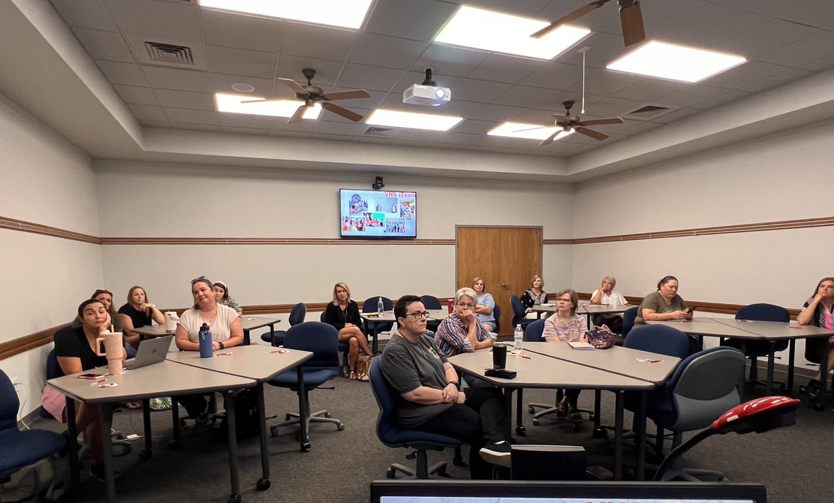 𝔹𝕖𝕣𝕟𝕪 𝔻𝕦𝕜𝕖 tweet media