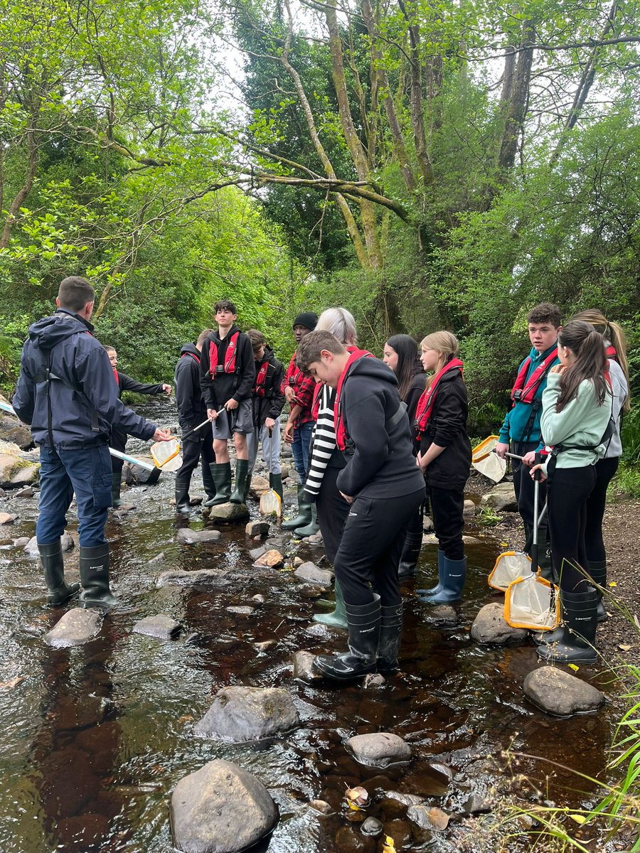 Yr8OIntegrated's tweet photo. Day 3 - Foyle Ambassadors Programme
Today we got to know our local rivers and their inhabitants in the beautiful Brackfield Bawn, part of Ness Woods. We explored the local woodland, then finished our day off with a game of pompom; this involved some
serious competition 🙂 https://t.co/dmULgNuywx