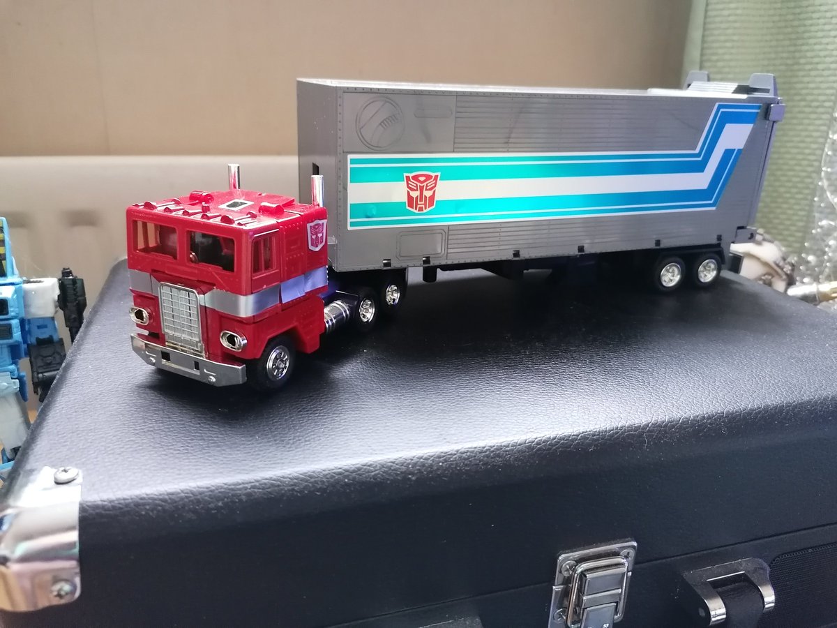 Ωm3ga_core tweet media