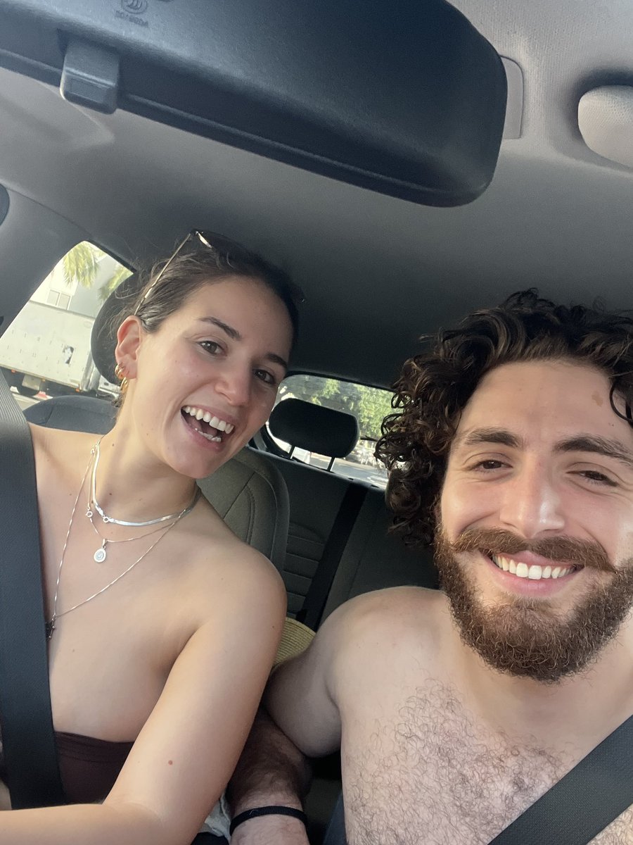 התחלתי לצאת עם מישהי מעניין מתי היא תגלה שאני חולה נפש
