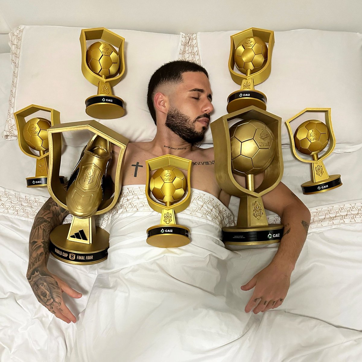 kelvinON95's tweet photo. 🏆😴🙇🏻‍♂️ https://t.co/RWDaQJIuOJ