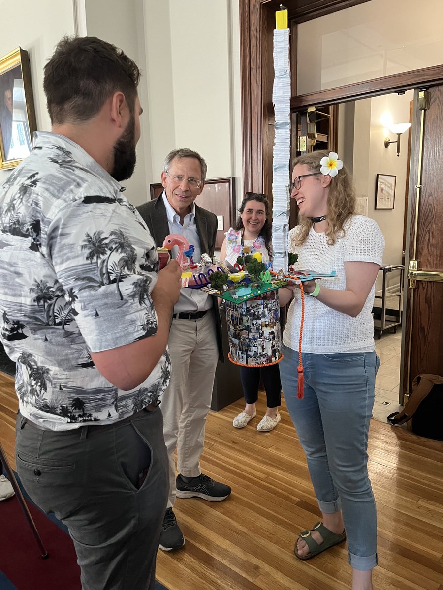 BlacklowLab tweet media