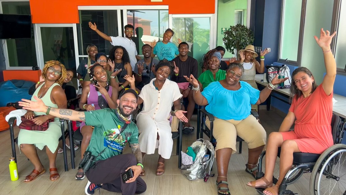 🌞🏄‍♂️ Surfing without limits! Big thanks to the Adaptive Surfing Sports Association of Costa Rica. 

This was a celebration of resilience and empowerment! We had an amazing session with <a href="/MSMEDU/">Morehouse School of Medicine</a> 💙

#AdaptiveSurfing #InclusiveSport #Jacó #CostaRica #Empowerment