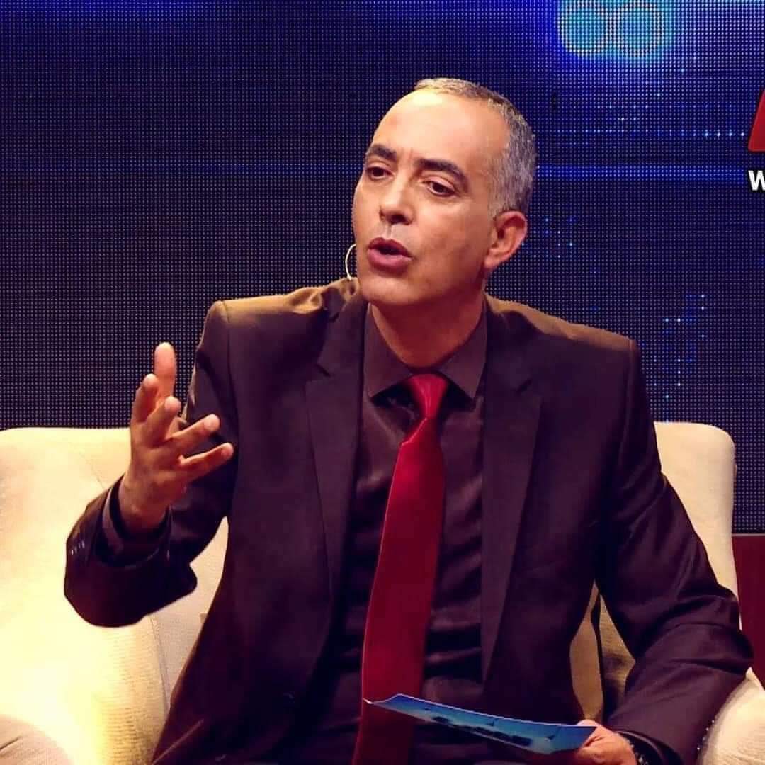 BrikhFarida's tweet photo. 🔴 وفاة  الصحفي محمد سلطاني إثر تعرضه لسكتة قلبية …
إنا لله وانا اليه راجعون https://t.co/C8AIVFI9w0