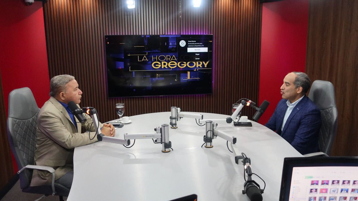 ESTA NOCHE A LAS 10:00, recibo en #LaHoraConGregory, a José Armando Tavárez, Director de BDO Digital RD.

Nos habla sobre Inteligencia Artificial. 

Por  canales 12 y 79 de Claro y 45 Altice 
#TeleradioAmérica, 
10:00 p.m.

¡No te lo pierdas!