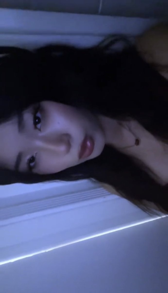 ItsFiona420's tweet photo. doing meets in LA/SF https://t.co/41DRVvaRO0