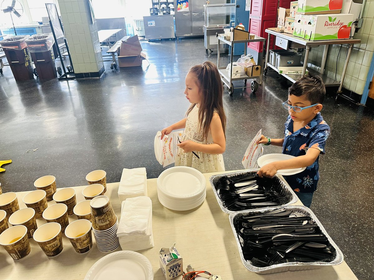 Celebrating students <a href="/Ps112Q/">PS112Q</a> who made progress in attendance with an Attendance Brunch. <a href="/nycdistrict30/">District 30</a>