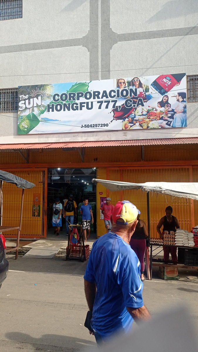 aquí Cobran el  16% de la mercancia gastada, para poder darte una factura fiscal