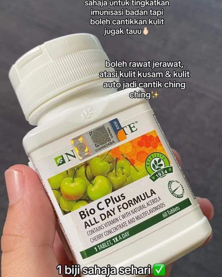 bckupacc99's tweet photo. Set Laku Keras ni korangggg 😍

Consume je ni untuk membaiki masalah kulit korang. glowing chingg chingg laa sebelum raya ni ✨ Yang penting konsisten dan banyakkan minum air masak okayy 😘 https://t.co/4OSr4GFdLs