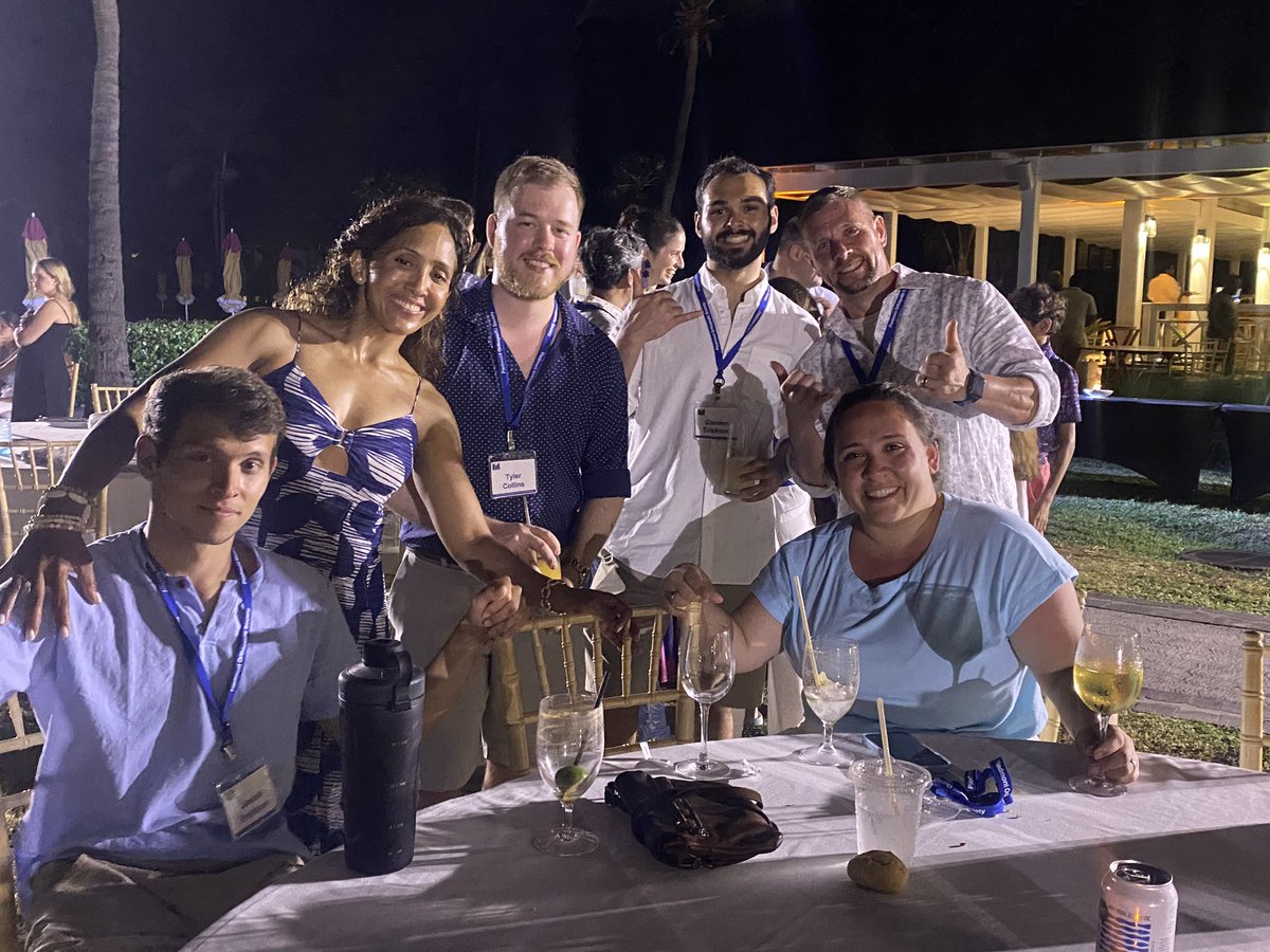 drericksonspine's tweet photo. I love these guys. #TeamErickson #sunset #latenight #workhardplayharder (especially with your adult kids) https://t.co/ibm5YEpqg6