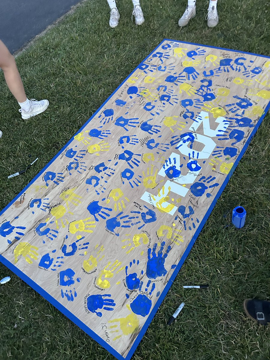 Alden High School! tweet media