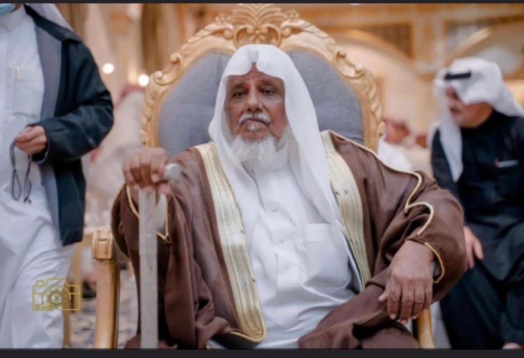 maaeid's tweet photo. |يَا أَيَّتُهَا النَّفْسُ الْمُطْمَئِنَّةُ ارْجِعِي إِلَى رَبِّكِ رَاضِيَةً مَرْضِيَّةً فَادْخُلِي فِي عِبَادِي وَادْخُلِي جَنَّتِي”
بقلوب مؤمنة بقضاء الله وقدره ننعي وفاة الشاعرالعلم صالح بن شاطر المعلوي. وتعازينا لقبائل عمرين عامة  رحمه الله رحمةً واسعة. واسكنه فسيح جناته https://t.co/Ncu4oZq4s1