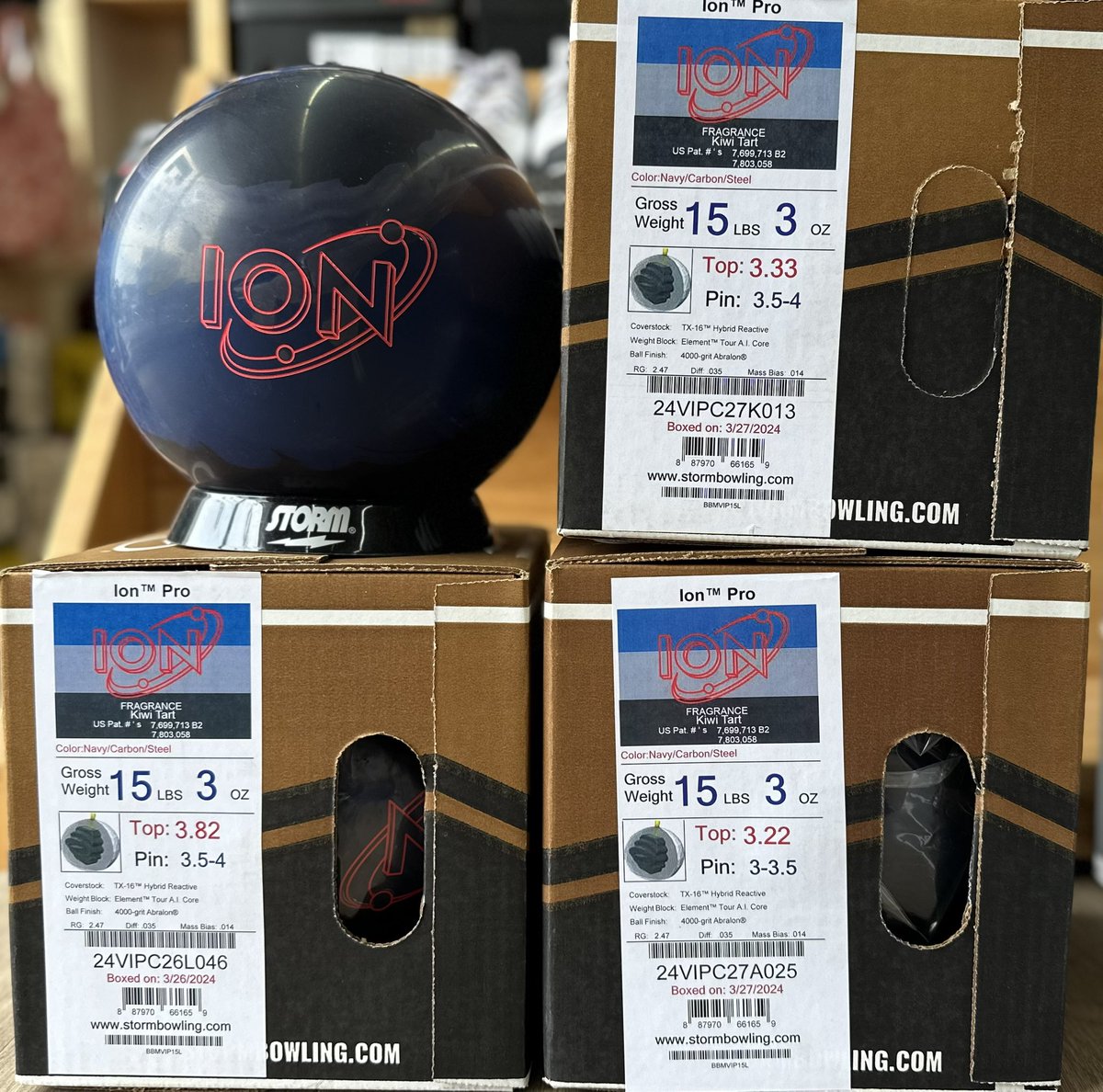 ION PRO(アイオン プロ) アイオン・プロ - ハイスポーツ社 ：信頼のボウリング用品販売