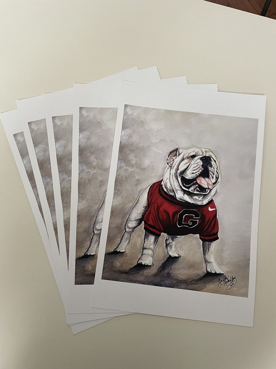 Fixed22's tweet image. ‼️NEW PRINTS AVAILABLE‼️

Prints arrived of the new artwork depicting the BEST DAWGS, UGA X and UGA XI. Follow the link to pick up a copy of Que or Boom! #GoDawgs #HitLike 

“Sweet Boom” and “Dominant Dawg”

southerncityartshop.etsy.com/listing/174518…

southerncityartshop.etsy.com/listing/174399…