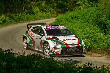 castrol_jp's tweet photo. 英国ラリー選手権にて、カストロールカラーのGRヤリスが参戦中！
近々ウェールズにてレースがあるとのこと。
今秋のラリージャパンにも参戦してほしいところです。
#Castrol #rally #カストロール #WRC https://t.co/gx0q0V3nwh