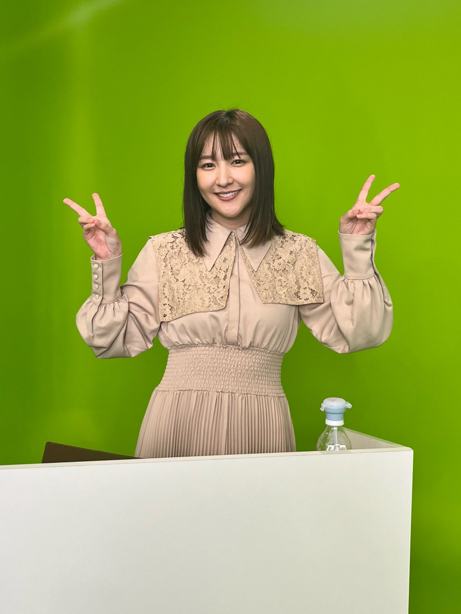 eBATTLEof_TX's tweet photo. \Bブロック2戦目は6月15日(土)配信!/
激闘続くBブロック戦士の収録中オフショットを公開📸
せつないさんのシャツをよーーーく見ると…?👀
#バトオフ #ebattleof https://t.co/EUFnkLe9lJ
