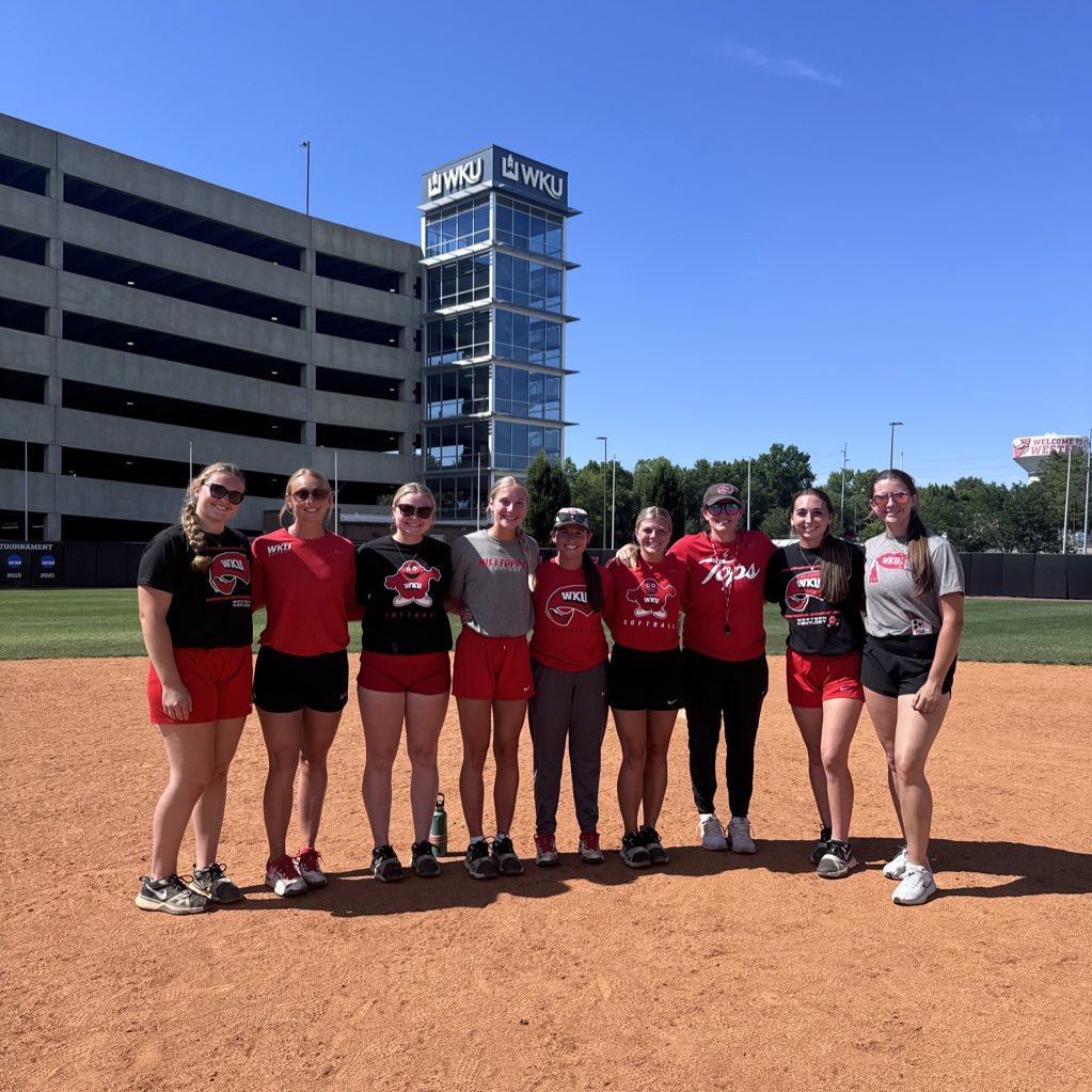 Amy Tudor tweet media