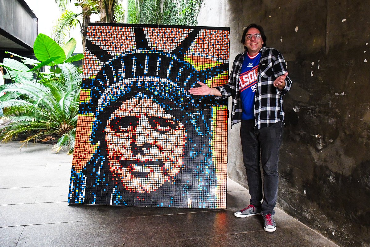 LaMesa995's tweet photo. La estatua de la Lídertad 🗽 https://t.co/a50iR8cA2k