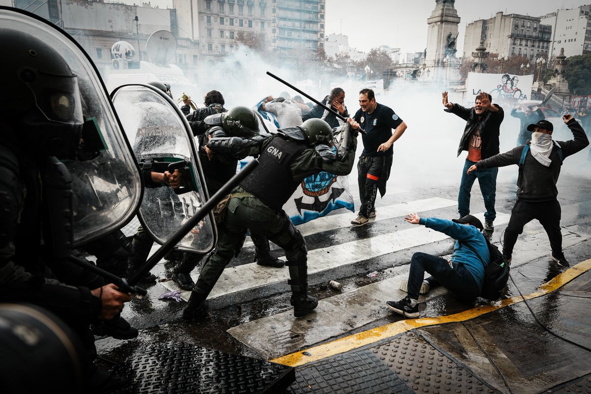 YairCybel's tweet photo. Che esta foto anda dando vueltas por todos lados y es FAKE. Acá les dejo la original que es un fotón de Santi Oroz para @Grito_delSur https://t.co/mCMD3T8OK1