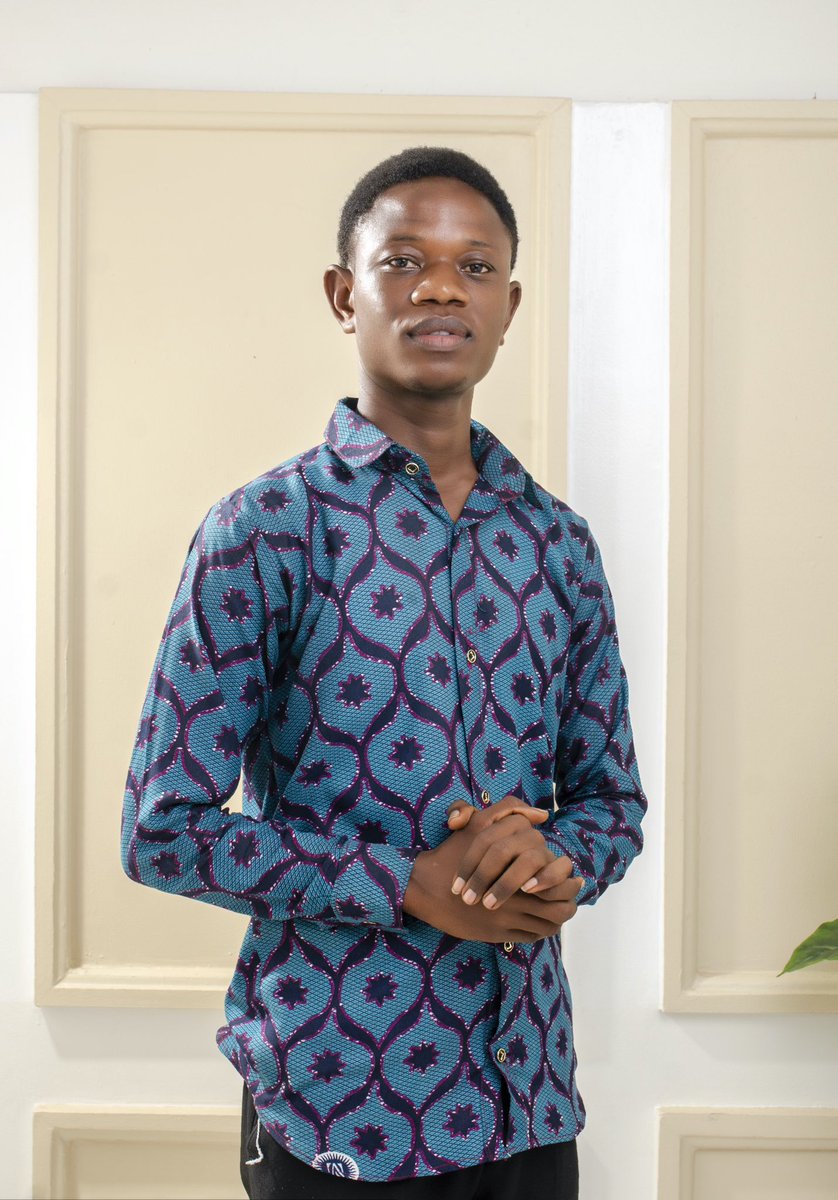 [BOMSO-AHINSAN];

Lamptey Kwaku Abednego is the MP elect.

He had 50.14% of the total votes cast and a total of 557 votes, while his opponent had 554 votes, a difference of 3 votes.

Congratulations! 🎉 

#UNRCElections