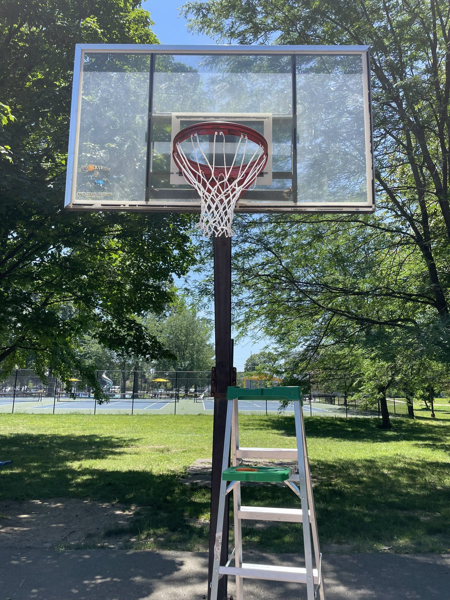 NaptownNets's tweet photo. Beautiful Day! New net alert at Frederick Douglass Park &amp; Tarkington Park! https://t.co/hvZWtByGfE