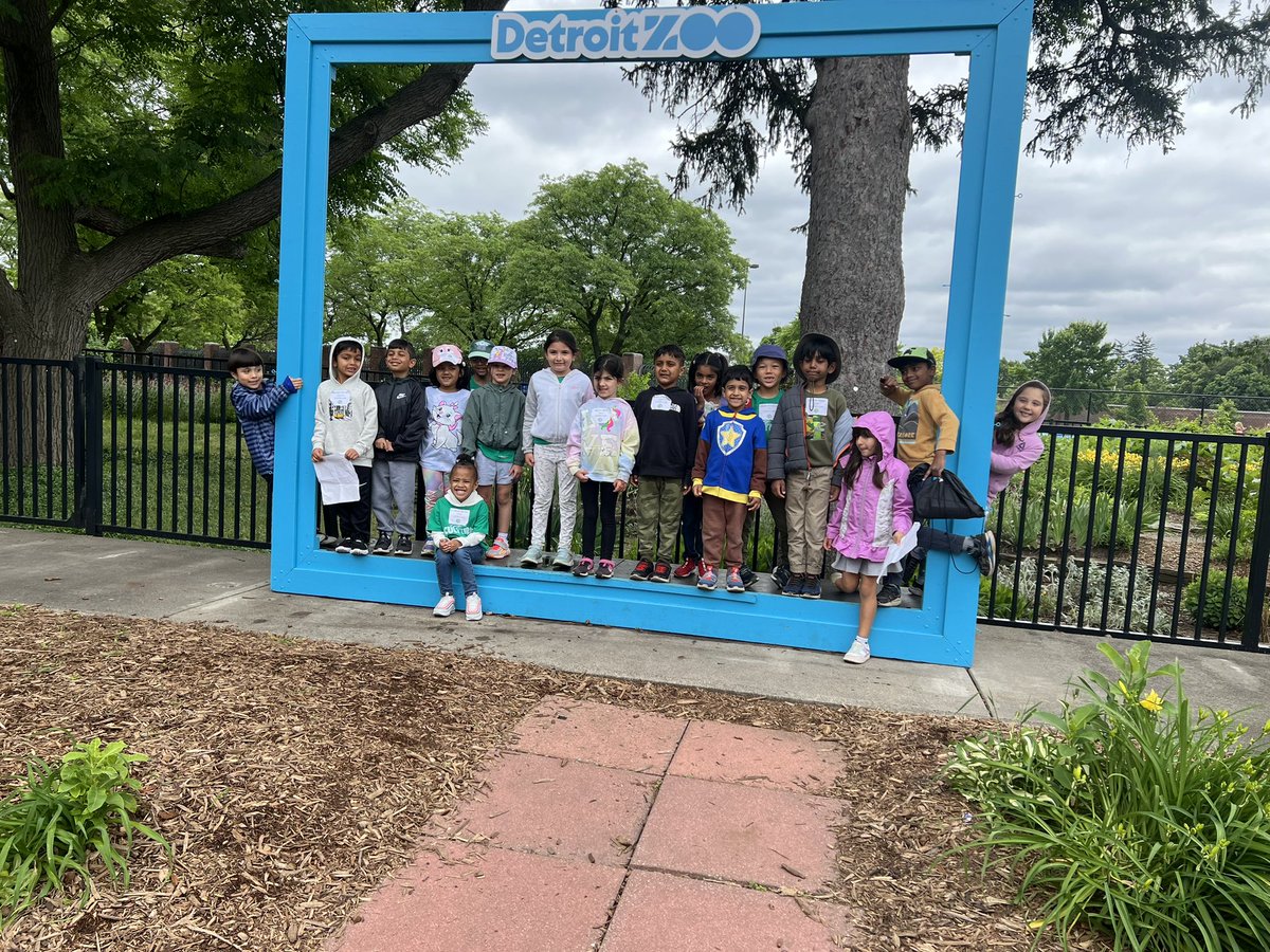 Zoo Field Trip!🐯🦁💛